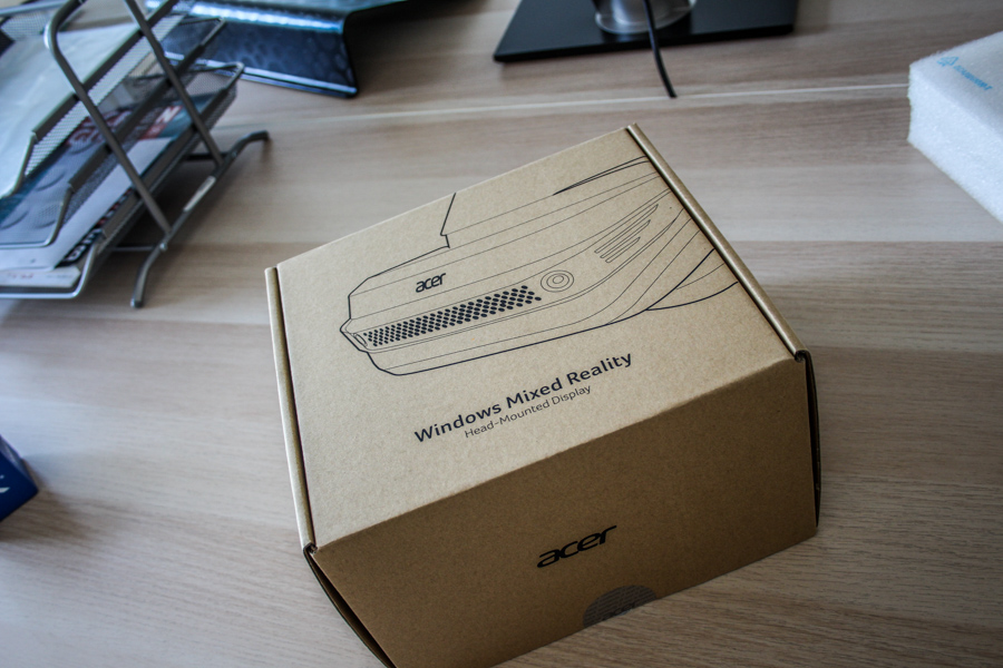 Acer Windows Mixed Reality Headset Live